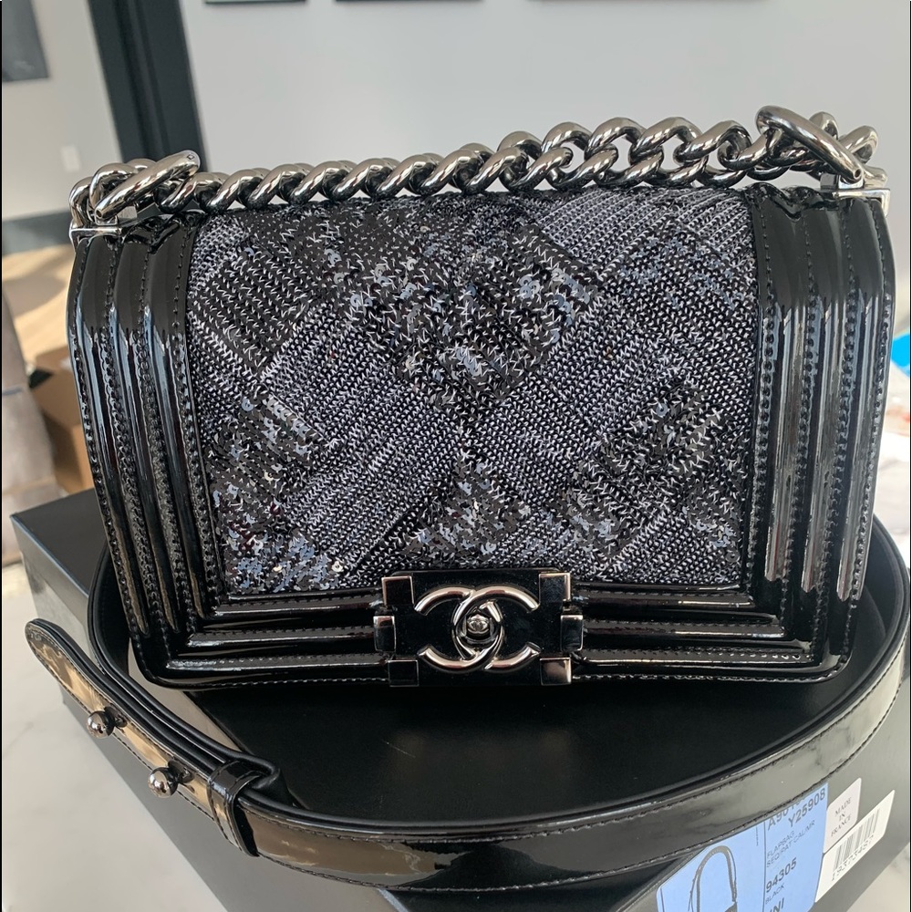 ❤️❤️ STUNNING  Chanel Boy Bag
